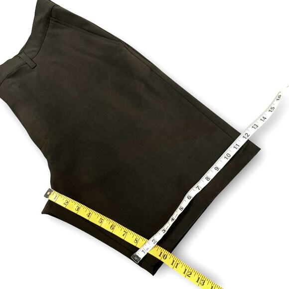 Callaway Classic Chino Casual Golf Shorts Stretchy Size 38 Dark Brown Flat Front - Picture 11 of 12